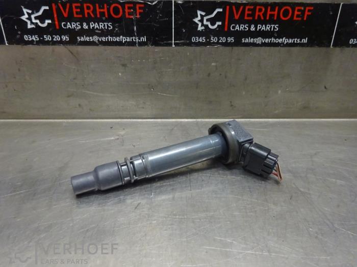 Usagé Bobine Lexus IS (E3) 300h 2.5 16V Prix € 20,00 Règlement à la marge proposé par Verhoef Cars & Parts