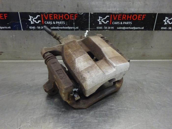 Gebrauchte Bremszange links hinten Lexus IS (E3) 300h 2.5 16V Preis € 75,00 Margenregelung angeboten von Verhoef Cars & Parts
