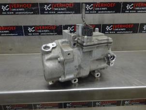 Used Air conditioning pump Lexus IS (E3) 300h 2.5 16V Price on request offered by Verhoef Cars & Parts