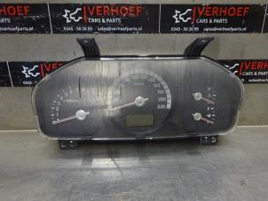 Used Instrument panel Kia Sportage (JE) 2.0 CVVT 16V 4x2 Price on request offered by Verhoef Cars & Parts