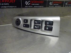 Used Multi-functional window switch Kia Sportage (JE) 2.0 CVVT 16V 4x2 Price on request offered by Verhoef Cars & Parts