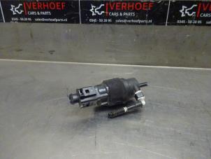 Usados Bomba de limpiaparabrisas delante Audi A7 Sportback (4GA/4GF) 1.8 TFSI 16V Precio de solicitud ofrecido por Verhoef Cars & Parts