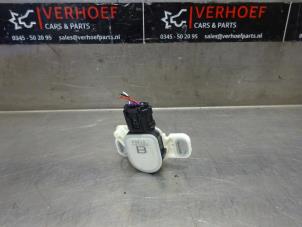 Używane Pedal hamulca Toyota Auris (E18) 1.8 16V Hybrid Cena na żądanie oferowane przez Verhoef Cars & Parts