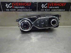 Gebrauchte Heizung Bedienpaneel Renault Clio IV Estate/Grandtour (7R) 1.5 Energy dCi 90 FAP Preis € 30,00 Margenregelung angeboten von Verhoef Cars & Parts