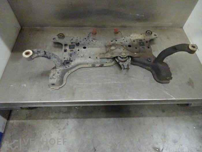 Used Subframe Ford Focus 2 Wagon 1.8 16V Price on request offered by Verhoef Cars & Parts