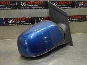 Used Wing mirror, right Ford Focus 2 Wagon 1.8 16V Price on request offered by Verhoef Cars & Parts
