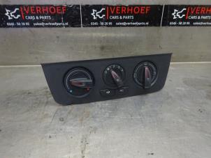 Usados Panel de control de calefacción Seat Ibiza IV SC (6J1) 1.4 16V Precio de solicitud ofrecido por Verhoef Cars & Parts