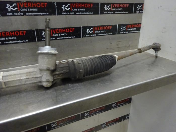 Power steering box from a Opel Corsa D 1.4 16V Twinport 2011
