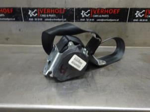 Gebrauchte Sicherheitsgurt links hinten Volkswagen Golf V Variant (1K5) 1.6 Preis auf Anfrage angeboten von Verhoef Cars & Parts
