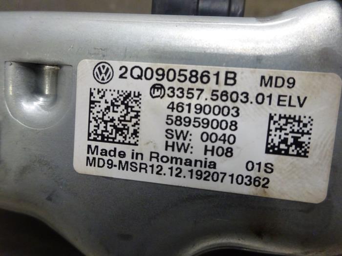 Stuurslot d'un Volkswagen Golf VIII (CD1) 2.0 TDI BlueMotion 16V 2020