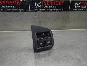 Used Multi-functional window switch Fiat Doblo Cargo (223) 1.3 D 16V Multijet Price on request offered by Verhoef Cars & Parts