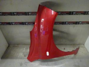 Used Front wing, right Nissan Micra (K12) 1.2 16V Price € 50,00 Margin scheme offered by Verhoef Cars & Parts