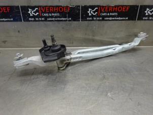 Used Wiper mechanism Peugeot 108 1.0 12V VVT-i Price on request offered by Verhoef Cars & Parts