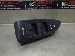 Used Multi-functional window switch Toyota Prius (ZVW3) 1.8 16V Price € 40,00 Margin scheme offered by Verhoef Cars & Parts
