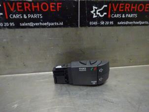 Used Steering wheel mounted radio control Renault Clio IV (5R) 0.9 Energy TCE 90 12V Price on request offered by Verhoef Cars & Parts