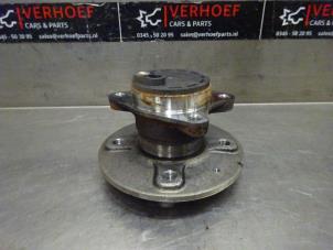 Usagé Moyeu de roue arrière Citroen C1 1.0 12V VVT-i Prix sur demande proposé par Verhoef Cars & Parts