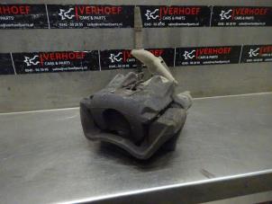 Used Rear brake calliper, right Iveco New Daily VI 33S15, 35C15, 35S15 Price € 121,00 Inclusive VAT offered by Verhoef Cars & Parts