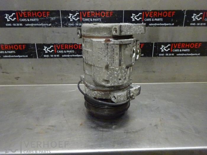 Usagé Pompe clim Iveco New Daily VI 33S15, 35C15, 35S15 Prix € 181,50 Prix TTC proposé par Verhoef Cars & Parts