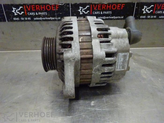 Begagnade Dynamo Honda Jazz (GD/GE2/GE3) 1.3 i-Dsi Pris € 40,00 Marginaltabell erbjuds av Verhoef Cars & Parts