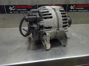 Used Dynamo Volkswagen Polo IV (9N1/2/3) 1.4 16V Price on request offered by Verhoef Cars & Parts
