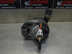 Usados Bomba de agua Tesla Model S 85 Precio de solicitud ofrecido por Verhoef Cars & Parts