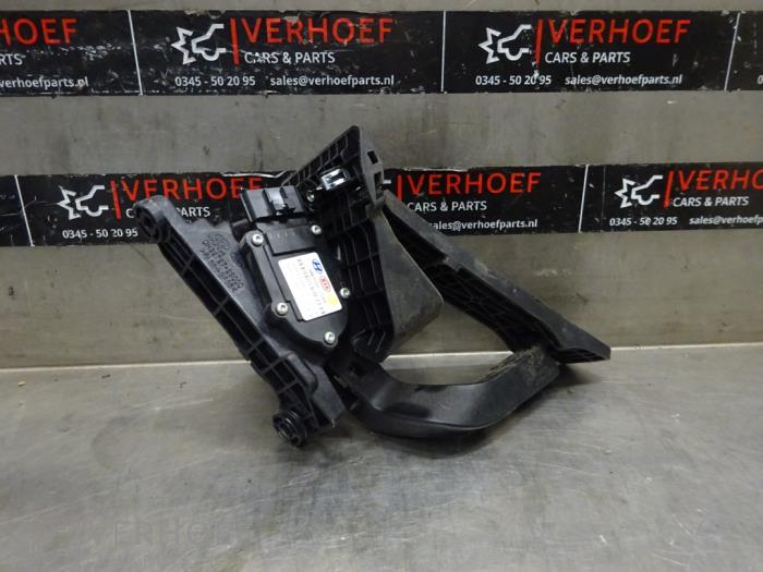 Begagnade Gaspedalsensor Hyundai iX35 (LM) 1.6 GDI 16V Pris på förfrågan erbjuds av Verhoef Cars & Parts