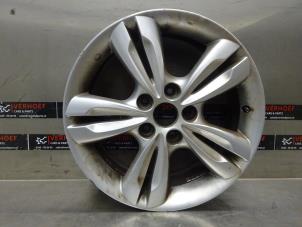 Used Wheel Hyundai iX35 (LM) 1.6 GDI 16V Price on request offered by Verhoef Cars & Parts