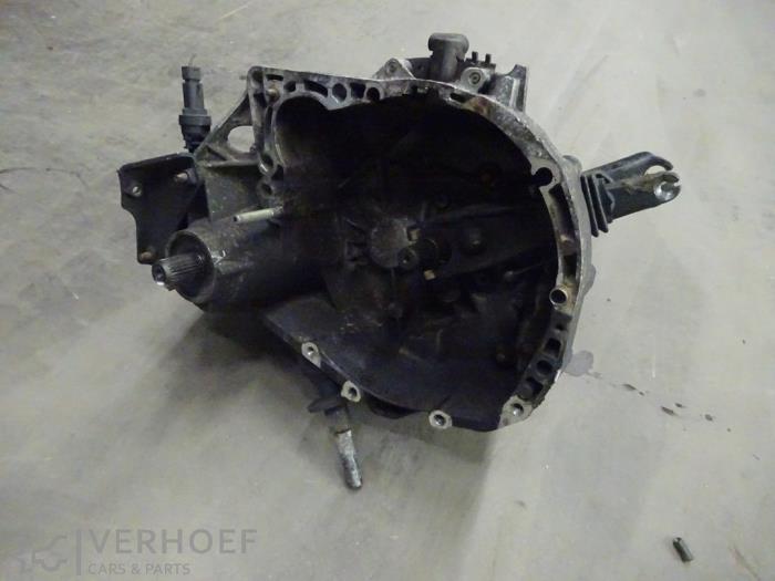 Gebrauchte Getriebe Nissan Kubistar (F10) 1.5 dCi 60 Preis auf Anfrage angeboten von Verhoef Cars & Parts