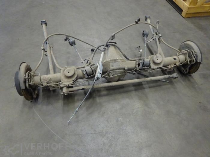 Używane Os tylna 4x4 Toyota Land Cruiser (J15) 2.8 D-4D 16V Euro 6 Cena € 2.117,50 Z VAT oferowane przez Verhoef Cars & Parts