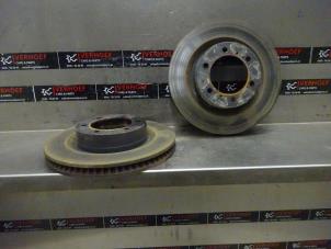 Used Front brake disc Toyota Land Cruiser (J15) 2.8 D-4D 16V Euro 6 Price on request offered by Verhoef Cars & Parts