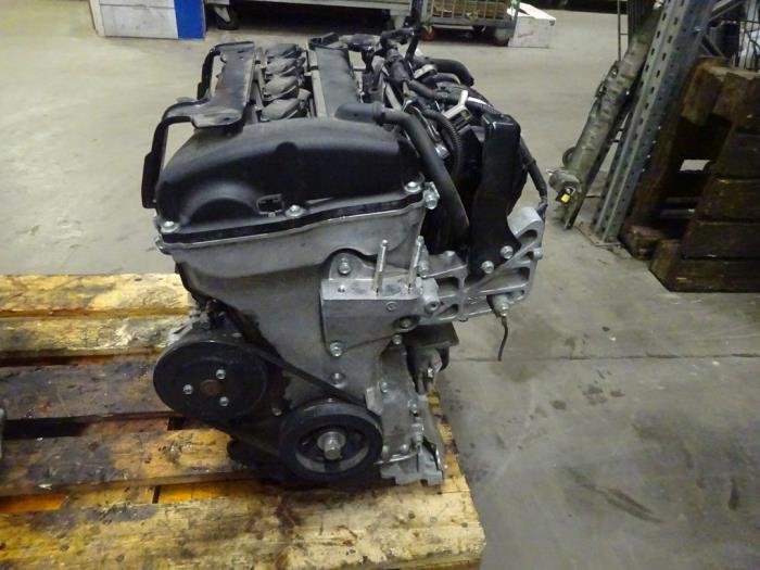 Motor van een Mitsubishi Outlander (GF/GG) 2.4 16V PHEV 4x4 2019