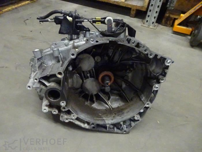 Gebrauchte Getriebe Volvo V40 (MV) 2.0 T4 16V Preis auf Anfrage angeboten von Verhoef Cars & Parts