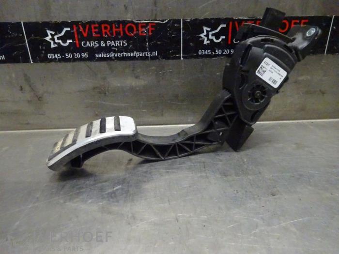 Begagnade Gaspedalsensor Volvo V40 (MV) 2.0 T4 16V Pris på förfrågan erbjuds av Verhoef Cars & Parts