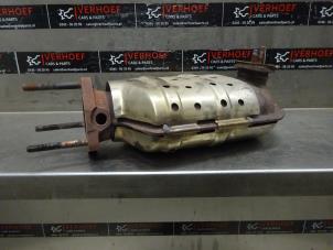 Used Catalytic converter Hyundai Coupe 2.0i 16V Price on request offered by Verhoef Cars & Parts
