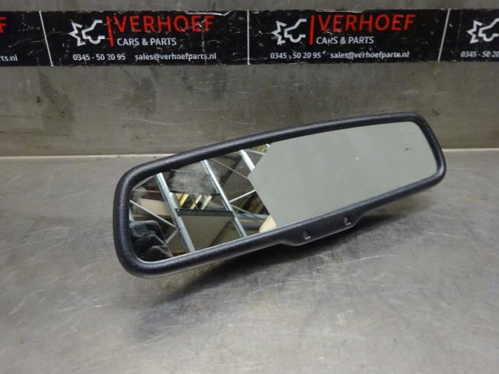 Rear view mirror from a Mitsubishi Outlander (GF/GG) 2.4 16V PHEV 4x4 2019