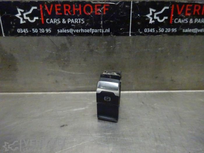 Gebrauchte Handbremse Schalter Audi Q5 (8RB) 2.0 TFSI 16V Quattro Preis auf Anfrage angeboten von Verhoef Cars & Parts