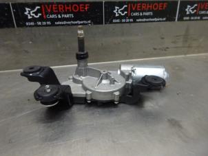 Usagé Moteur essuie-glace arrière Kia Cee'd (JDB5) 1.6 GDI 16V Prix sur demande proposé par Verhoef Cars & Parts