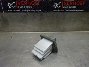Usagé Résistance chauffage Kia Cee'd (JDB5) 1.6 GDI 16V Prix sur demande proposé par Verhoef Cars & Parts