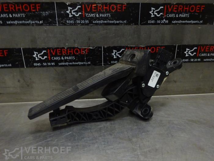 Begagnade Gaspedalsensor Kia Cee'd (JDB5) 1.6 GDI 16V Pris på förfrågan erbjuds av Verhoef Cars & Parts