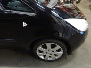 Used Front wing, right Mitsubishi Colt CZC 1.5 16V Price on request offered by Verhoef Cars & Parts