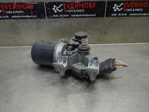 Usagé Moteur essuie-glace avant Citroen C1 1.0 12V Prix sur demande proposé par Verhoef Cars & Parts