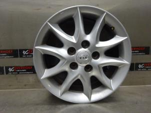 Gebrauchte Felge Kia Cee'd (EDB5) Preis auf Anfrage angeboten von Verhoef Cars & Parts