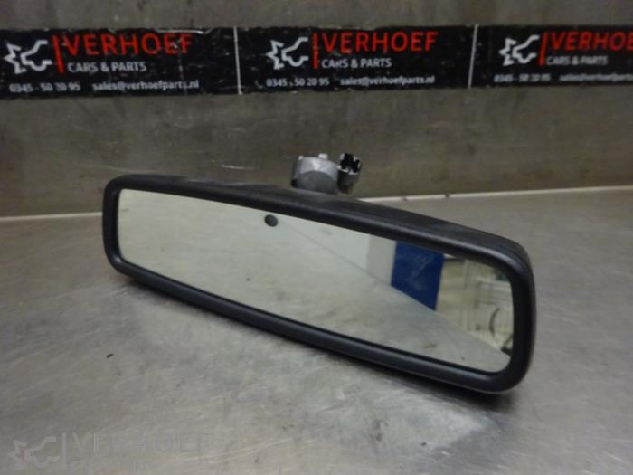 Używane Lusterko wewnetrzne Ford C-Max (DXA) 1.0 Ti-VCT EcoBoost 12V 125 Cena € 30,00 Procedura marży oferowane przez Verhoef Cars & Parts