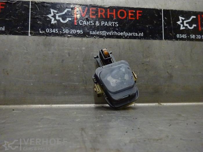 Gebrauchte Regensensor Mercedes E (W213) E-350e 2.0 Turbo 16V Preis € 25,00 Margenregelung angeboten von Verhoef Cars & Parts