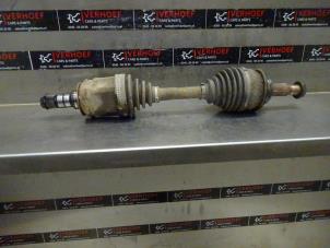 Used Front drive shaft, left Toyota Land Cruiser (J12) 3.0 D-4D 16V Price € 181,50 Inclusive VAT offered by Verhoef Cars & Parts