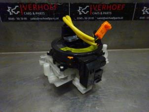 Usagé Rouleau airbag Toyota Land Cruiser (J12) 3.0 D-4D 16V Prix sur demande proposé par Verhoef Cars & Parts