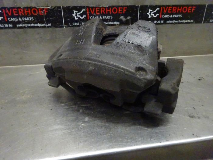 Front brake calliper, left from a Peugeot Expert (VA/VB/VE/VF/VY) 2.0 Blue HDi 120 16V 2021