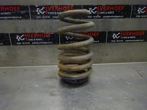 Used Rear coil spring Volkswagen Transporter T5 2.0 BiTDI DRF Price on request offered by Verhoef Cars & Parts