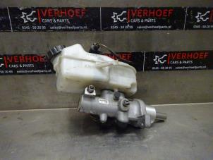 Used Master cylinder Volkswagen Transporter T5 2.0 BiTDI DRF Price on request offered by Verhoef Cars & Parts
