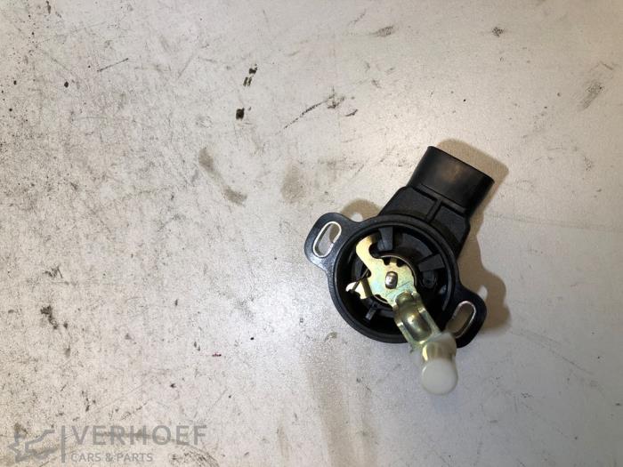 Begagnade Gaspedalsensor Toyota Corolla Wagon (E12) 2.0 D-4D 16V 115 Pris € 30,00 Marginaltabell erbjuds av Verhoef Cars & Parts
